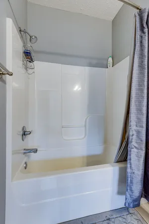 $2,000 | 818 Spence Enclave Lane, Nashville, TN 37210