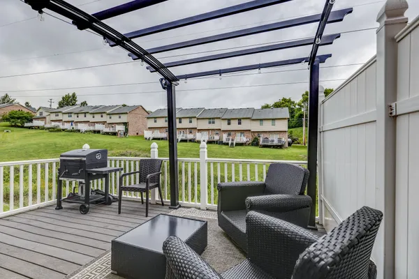 $2,000 | 818 Spence Enclave Lane, Nashville, TN 37210