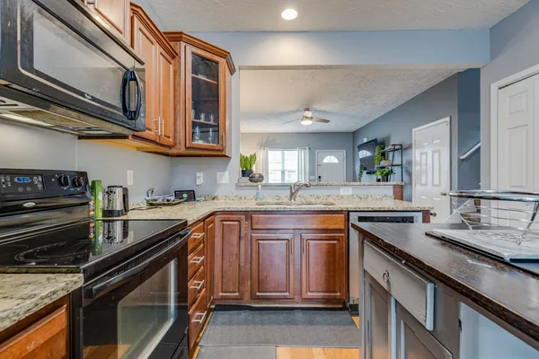 $2,000 | 818 Spence Enclave Lane, Nashville, TN 37210