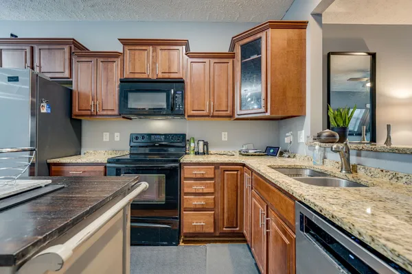 $2,000 | 818 Spence Enclave Lane, Nashville, TN 37210