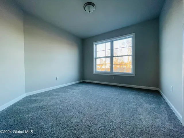 $636,195 | 10 Hunter Court, Milton, NY 12020