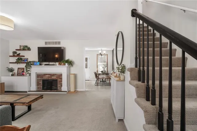 $385,000 | 1529 West Park Street, Olathe, KS 66061