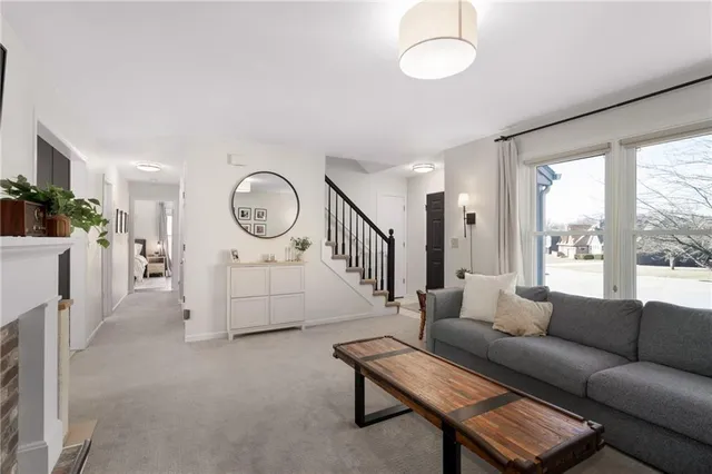 $385,000 | 1529 West Park Street, Olathe, KS 66061