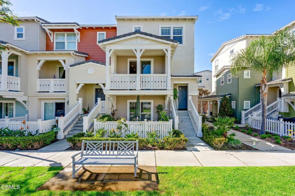 3729 Islander Walk Oxnard, CA 93035 - Photo 2 of 46