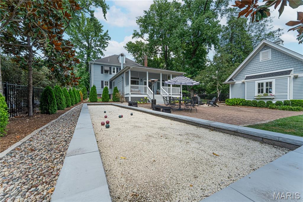 9242 Clayton Road Ladue, MO 63124 - Photo 49 of 53 Gallery Image 49
