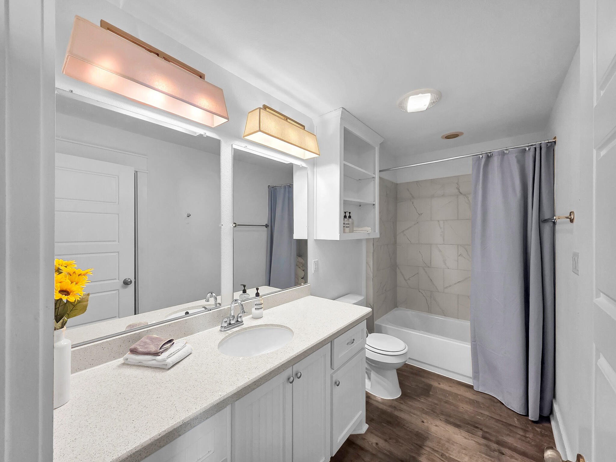 816 South Crystal Beach Road Crystal Beach, TX 77650 - Photo 45 of 48 a bathroom with a sink a toilet and shower