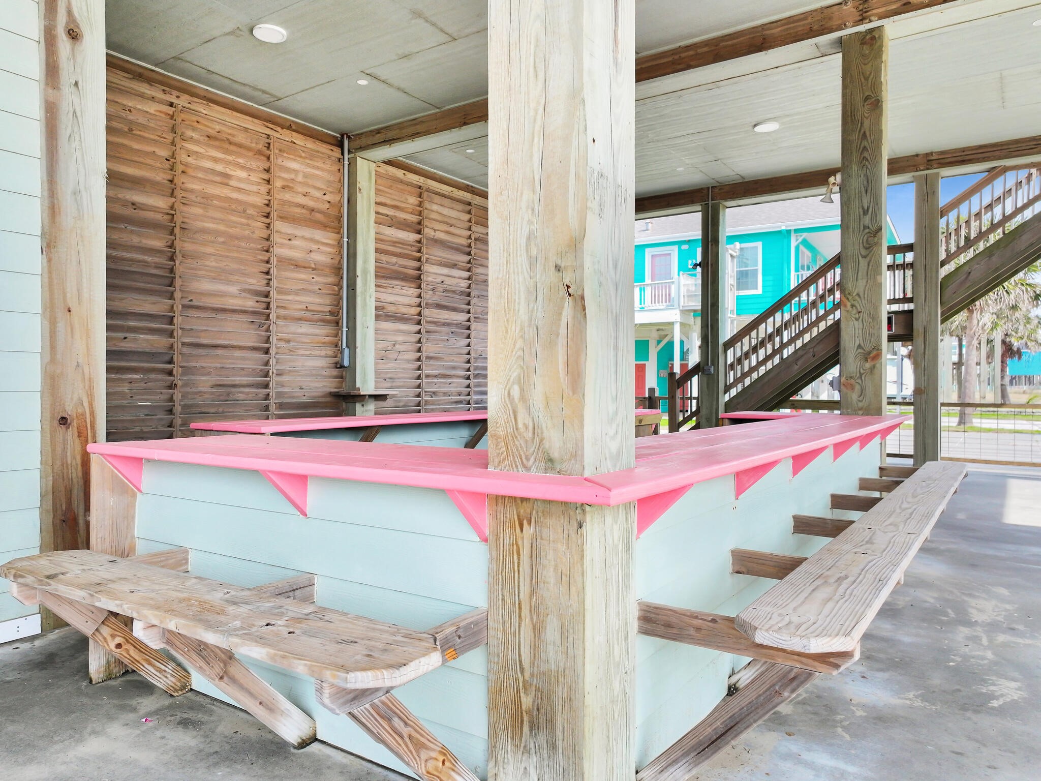 816 South Crystal Beach Road Crystal Beach, TX 77650 - Photo 9 of 48 a view of an outdoor space with porch