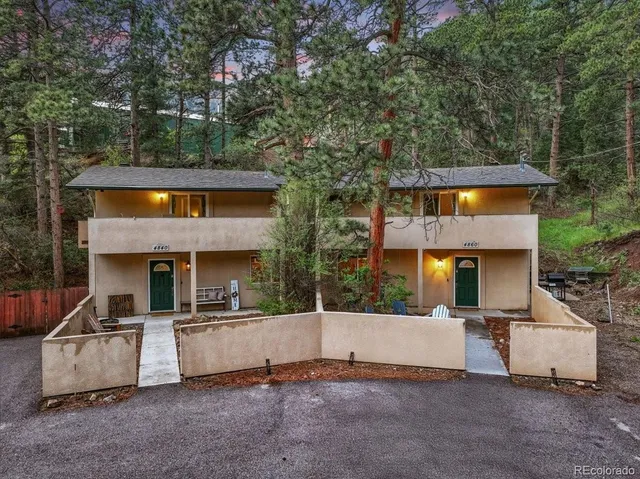 a view of outdoor space yard and patio