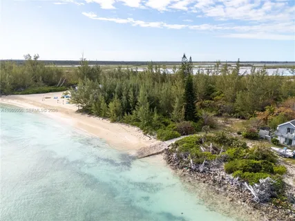 $599,000 | 9 E Pleasant Harbour