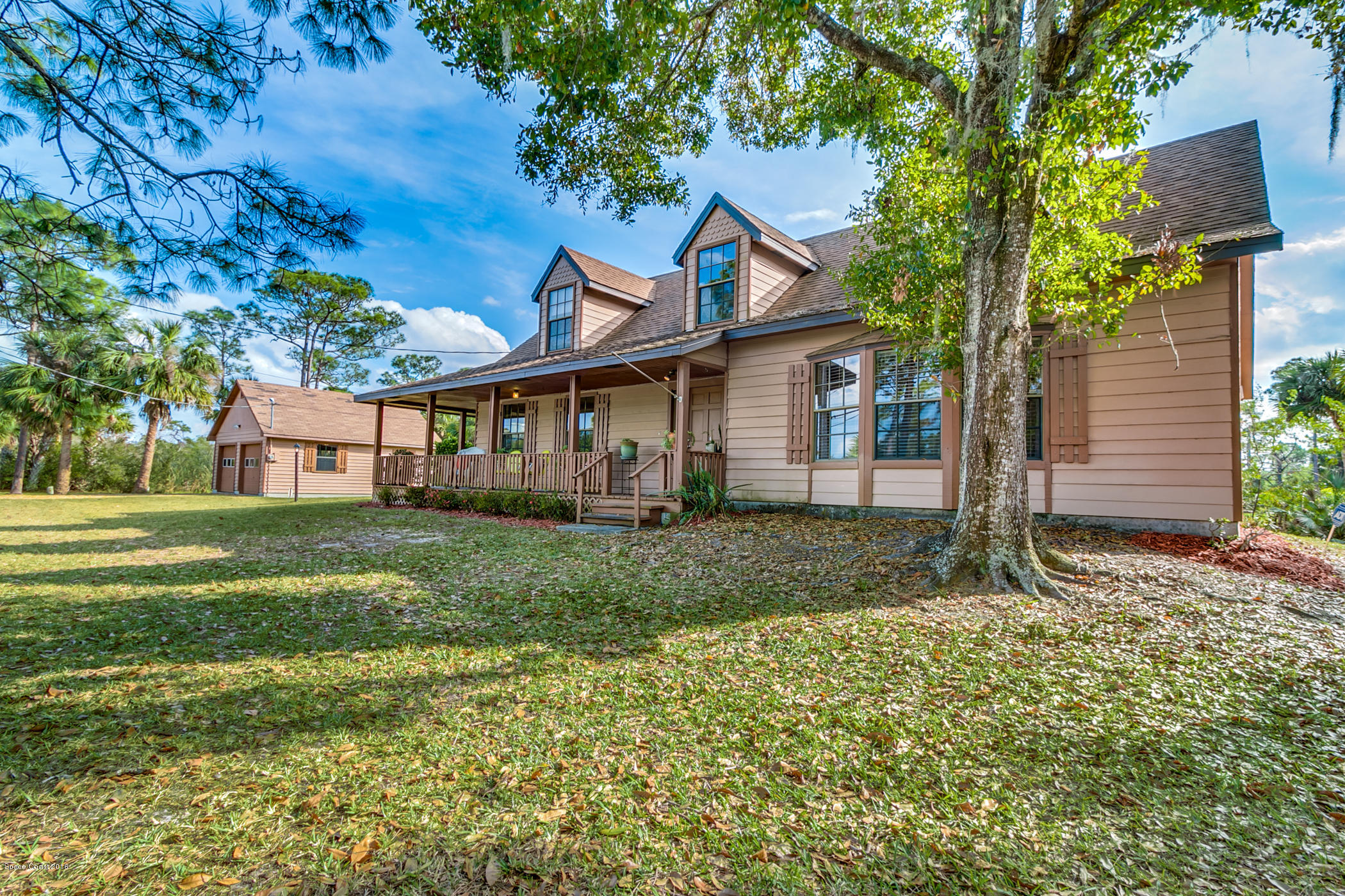 2015 Hall Road Malabar, FL 32950 - Photo 2 of 27 2015 Hall Rd-2