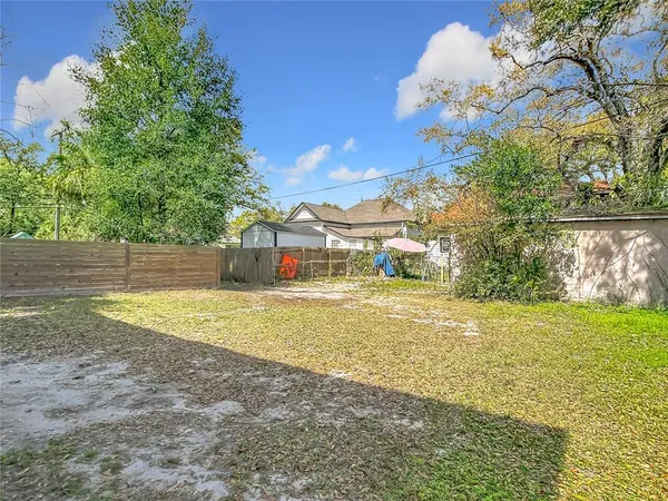 $300,000 | 1004 East 22nd Avenue, Tampa, FL 33605