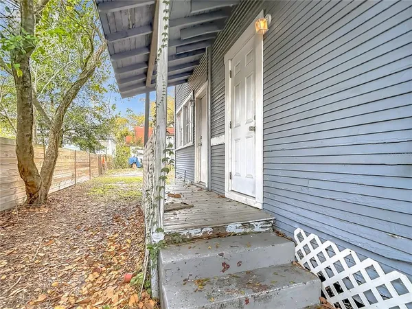 $300,000 | 1004 East 22nd Avenue, Tampa, FL 33605