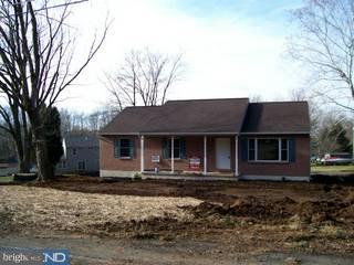 22 Park Road Boyertown, PA 19512 - Photo 1 of 6 Gallery Image 1
