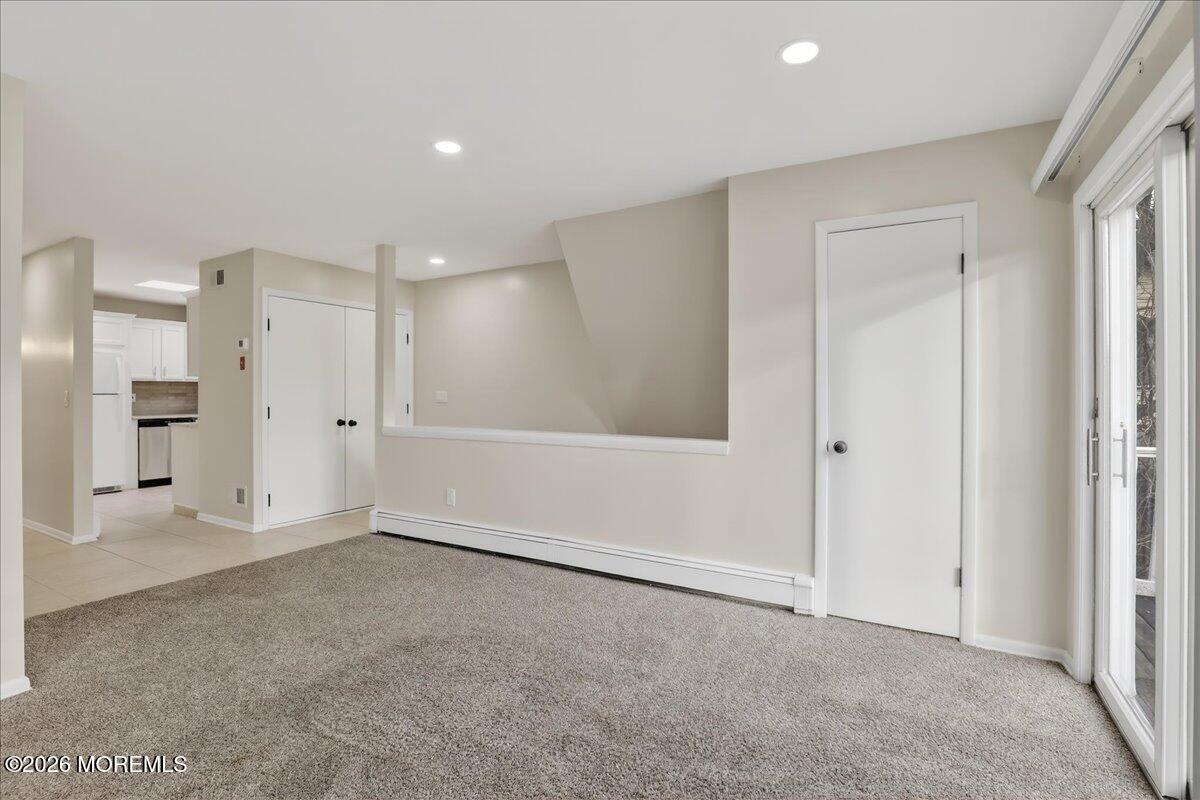 21 Washington Street, Unit D Red Bank, NJ 07701 - Photo 13 of 27 14-Family Room