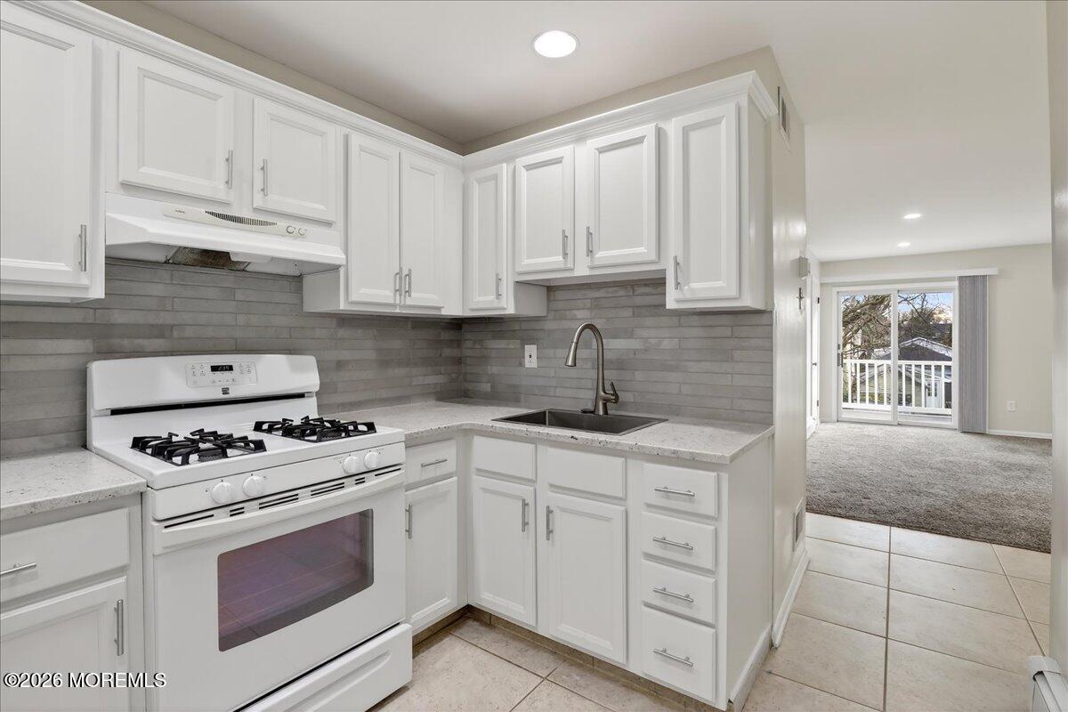 21 Washington Street, Unit D Red Bank, NJ 07701 - Photo 15 of 27 18-Kitchen