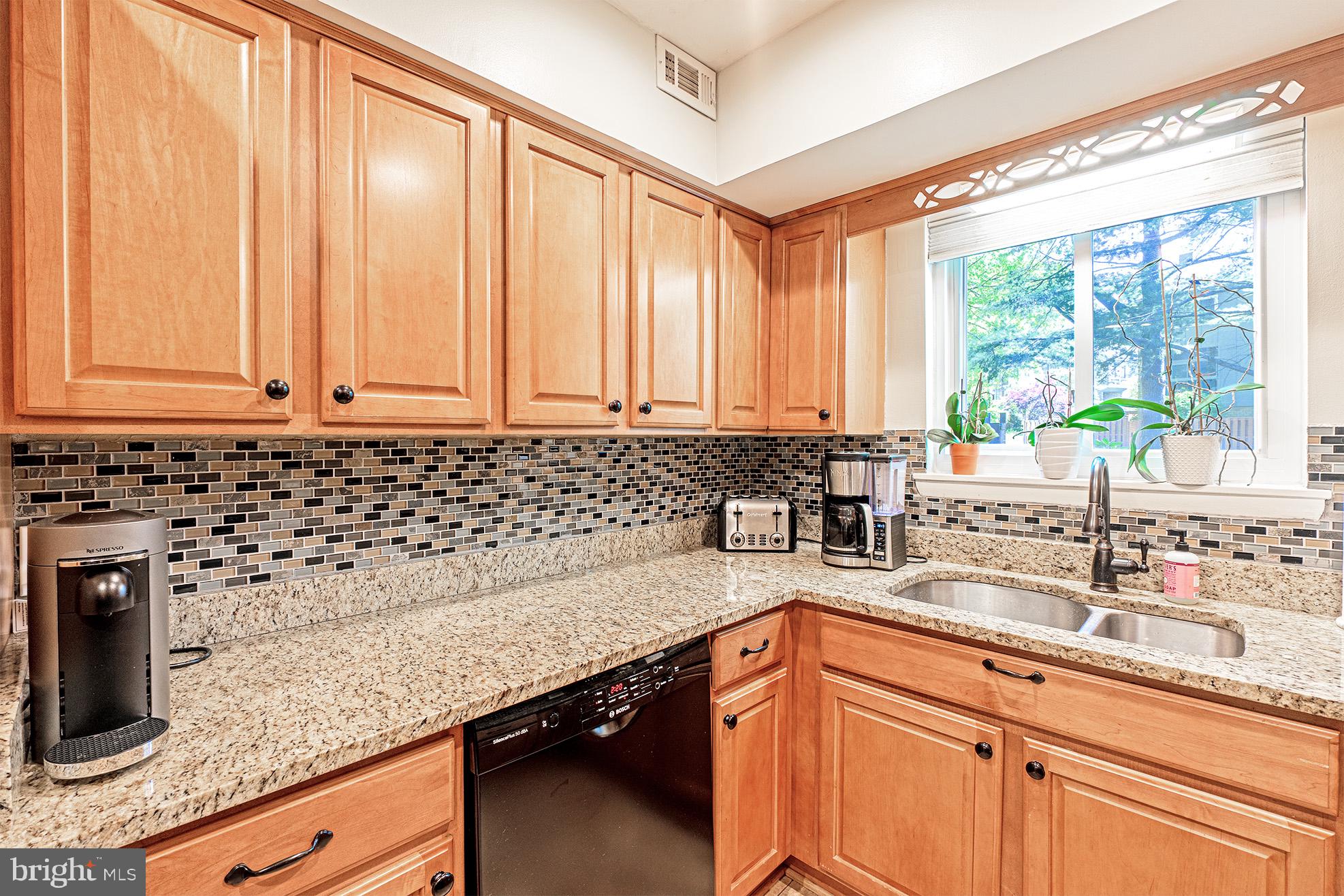 11095 Saffold Way Reston, VA 20190 - Photo 19 of 66