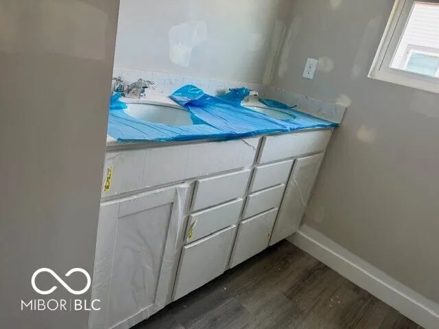 $376,900 | 6715 Henley Way, Indianapolis, IN 46221