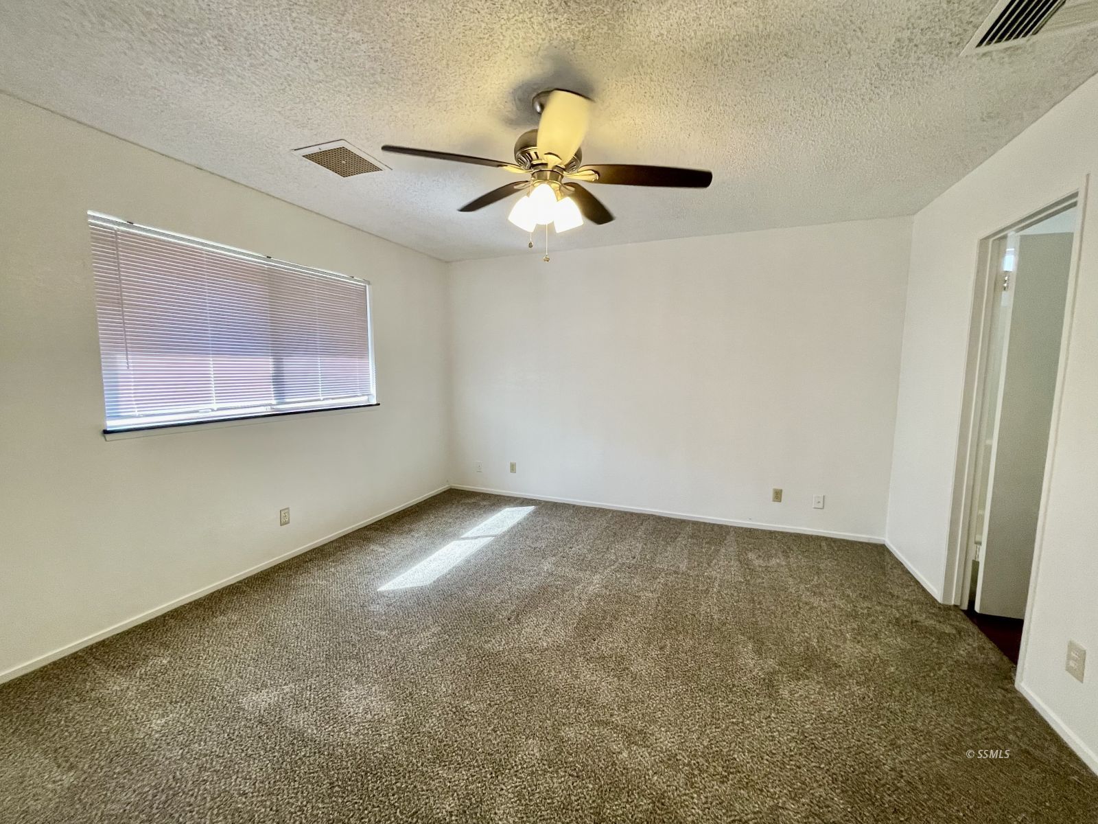 605 South Silver Ridge Street Ridgecrest, CA 93555 - Photo 18 of 26 Gallery Image 18