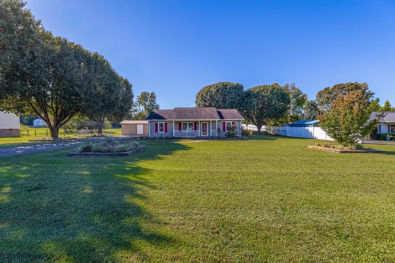 112 Homestead Drive Boiling Springs, SC 29316 - Photo 2 of 42