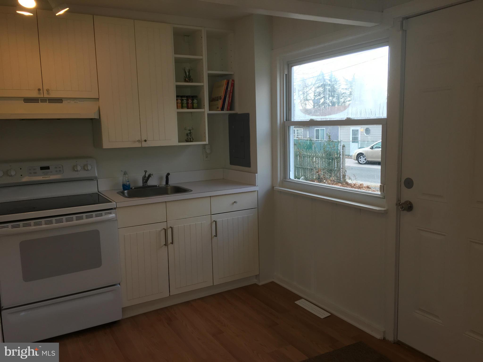 1303 4th Road Baltimore, MD 21220 - Photo 8 of 13 Kitchen