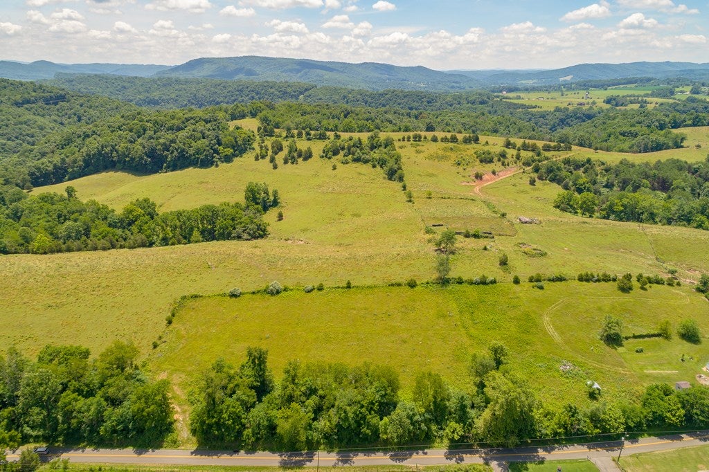 Tbd Pine Run Road, Unit 2 3 4&5 Draper, VA 24324 - Photo 39 of 41 Gallery Image 39