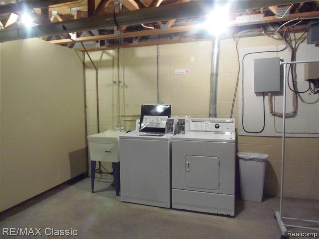 2049 Duck Lake Road North, Unit 5 Highland, MI 48356 - Photo 15 of 15