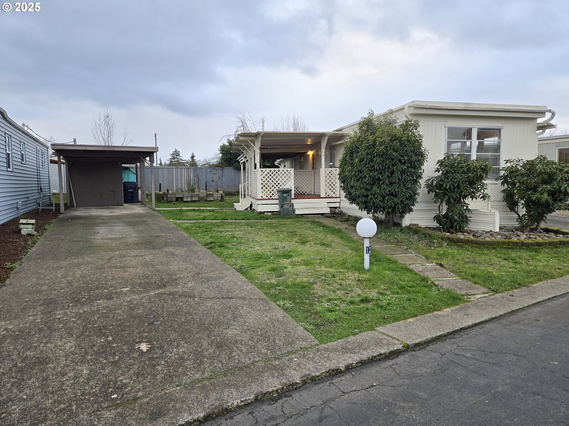 2150 Laura Street, Unit 13 Springfield, OR 97477 - Photo 5 of 25