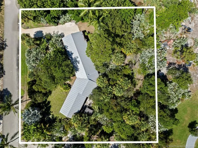 $425,000 | 4829 Southeast Quail Trail, Stuart, FL 34997