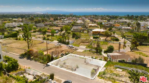 $1,795,000 | 14930 Mc Kendree Avenue, Pacific Palisades, CA 90272