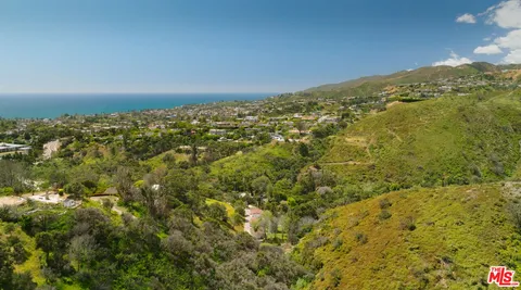 $1,795,000 | 14930 Mc Kendree Avenue, Pacific Palisades, CA 90272