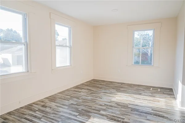 $169,900 | 231 South Willow Street, Oneida, NY 13421