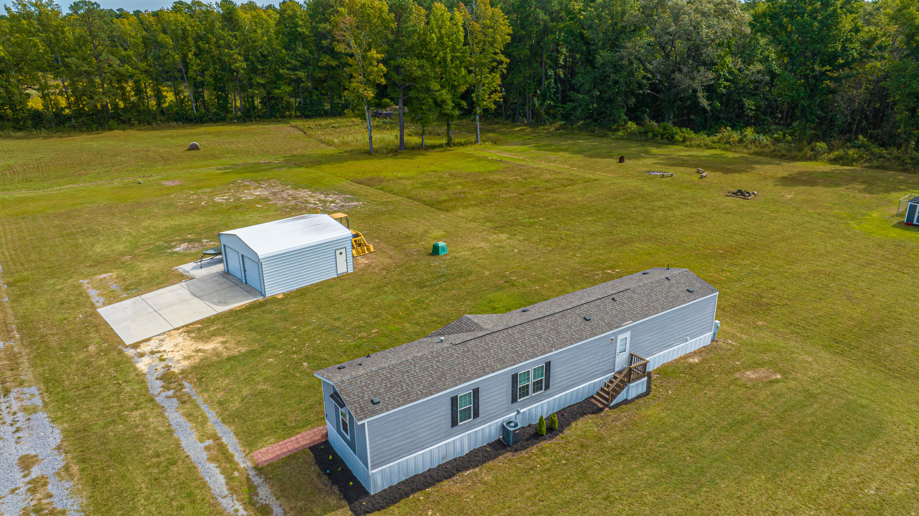 2542 Old Gilliard Road Ridgeville, SC 29472 - Photo 2 of 51 Exterior