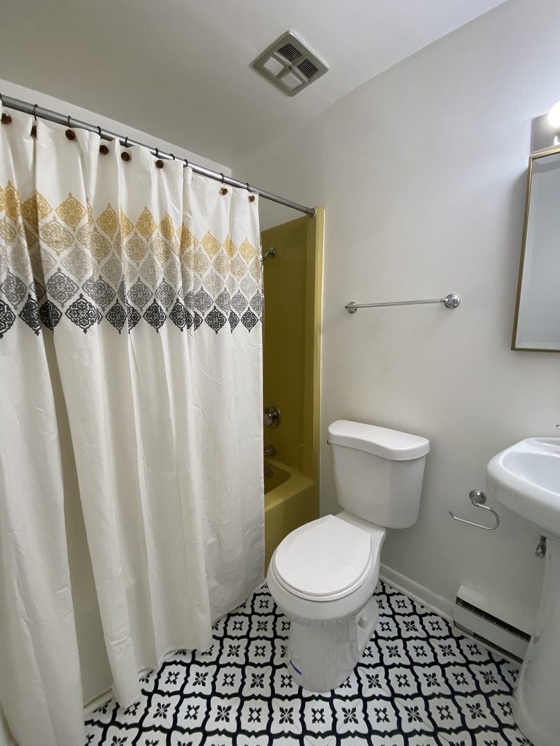 214 South Bloomington Street, Unit 2 Streator, IL 61364 - Photo 8 of 8