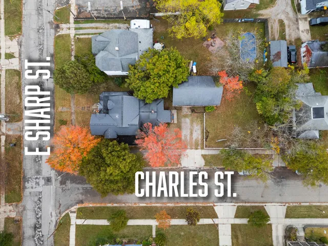 $249,900 | 106 East Sharp Street, Hillsdale, MI 49242