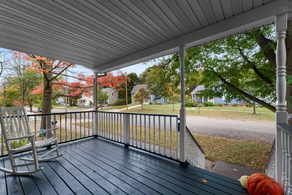 $239,900 | 106 East Sharp Street, Hillsdale, MI 49242