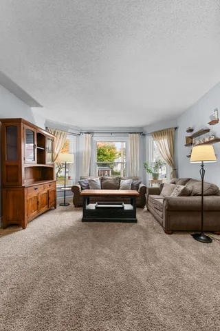 $249,900 | 106 East Sharp Street, Hillsdale, MI 49242