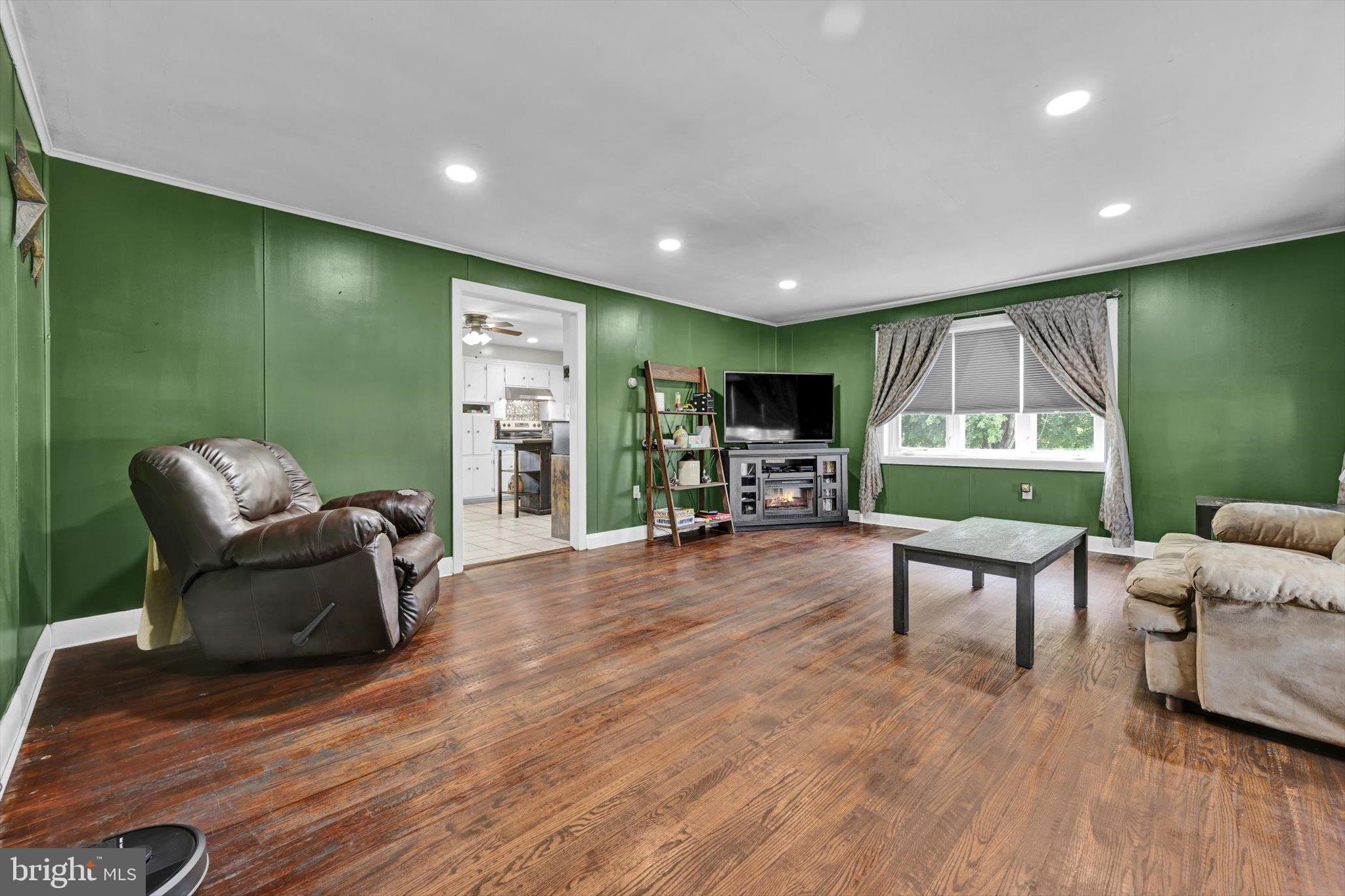 310 South Goodspring Road Hegins, PA 17938 - Photo 11 of 43
