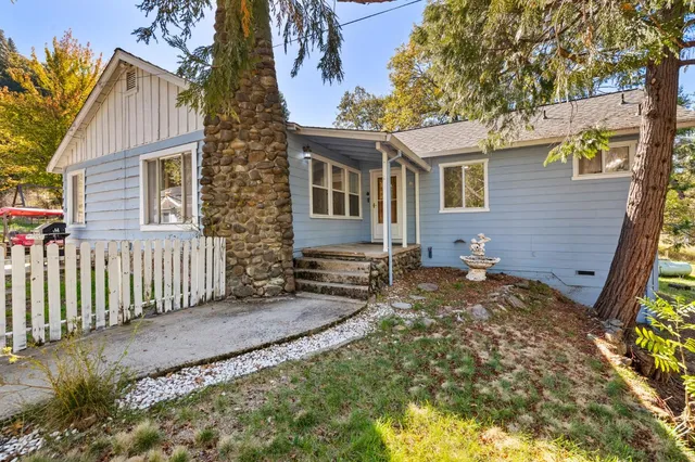 a view of a house with a patio