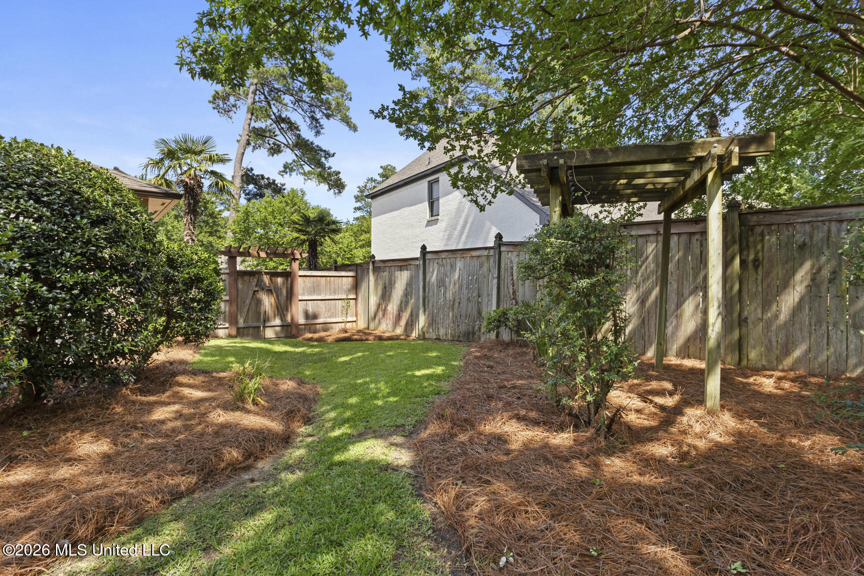 518 Heatherstone Court Ridgeland, MS 39157 - Photo 27 of 31 518 Heatherstone-40