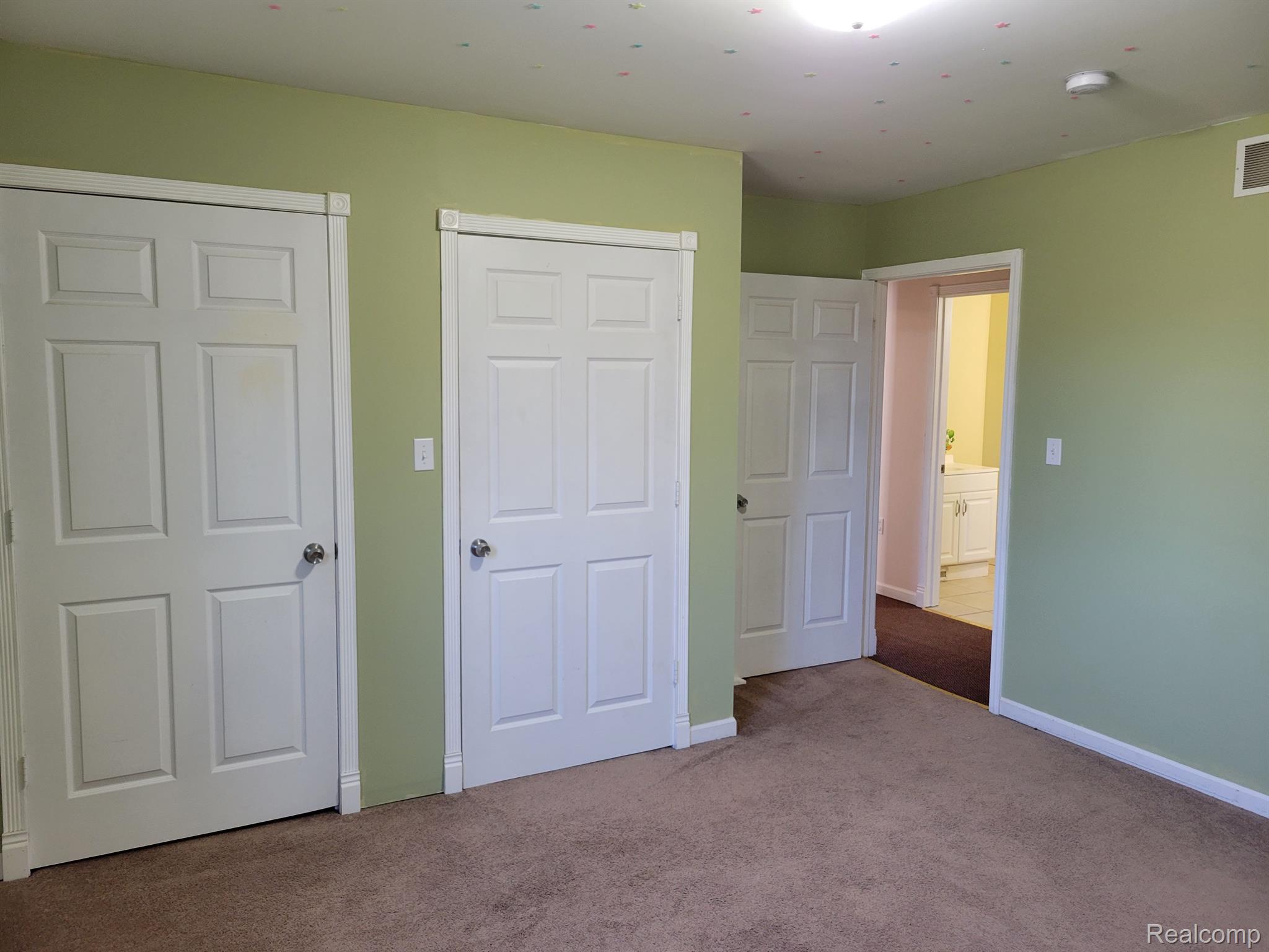 1176 South Morrish Road Flint, MI 48532 - Photo 21 of 36 Gallery Image 21