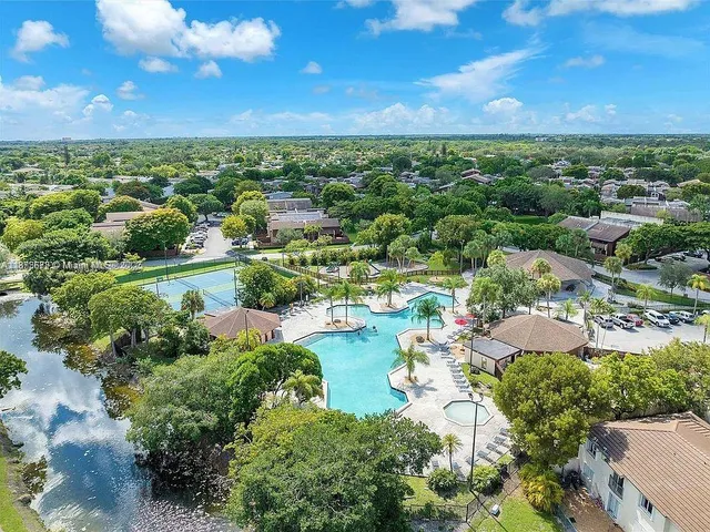 a view of outdoor space with entertaining space