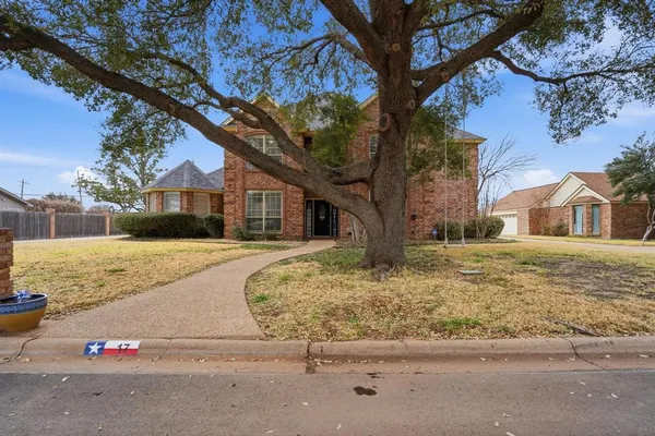 $510,000 | 17 Cherry Hills Street East, Abilene, TX 79606