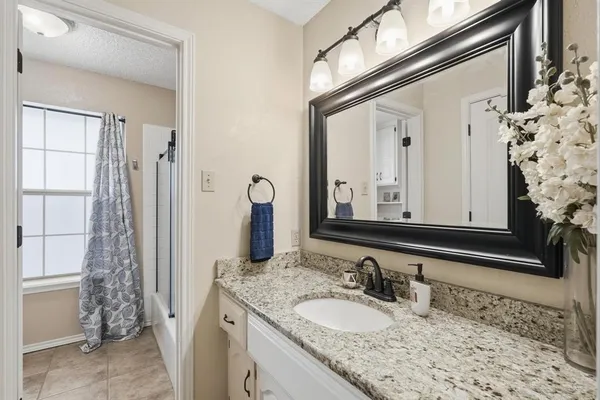 $510,000 | 17 Cherry Hills Street East, Abilene, TX 79606