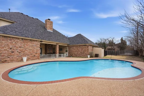 $510,000 | 17 Cherry Hills Street East, Abilene, TX 79606