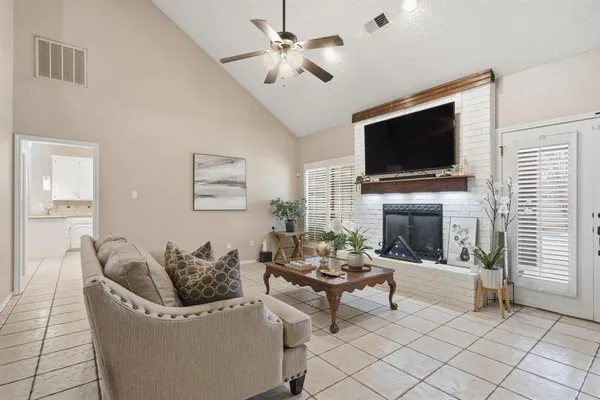 $510,000 | 17 Cherry Hills Street East, Abilene, TX 79606