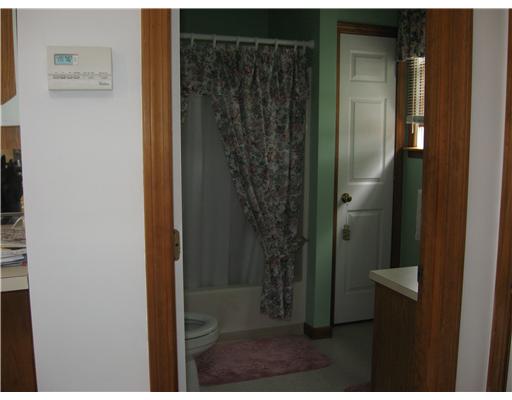 14 Ram Island Road Charlestown, RI 02813 - Photo 8 of 9 Bathroom.