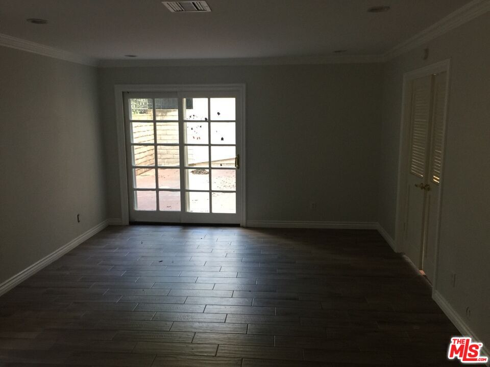 1408 Valley View Road, Unit 2 Glendale, CA 91202 - Photo 5 of 22