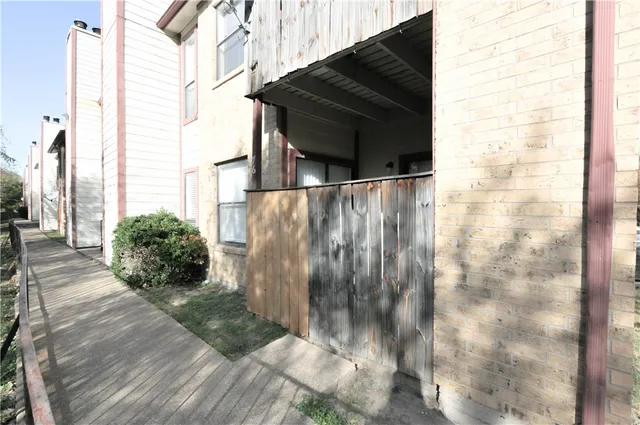 $89,900 | 1107 Verde Drive, Unit 76, Bryan, TX 77801