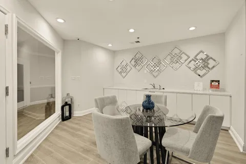 $399,000 | 1001 North Vermont Street, Unit 508, Arlington, VA 22201