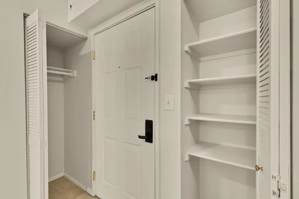 $399,000 | 1001 North Vermont Street, Unit 508, Arlington, VA 22201